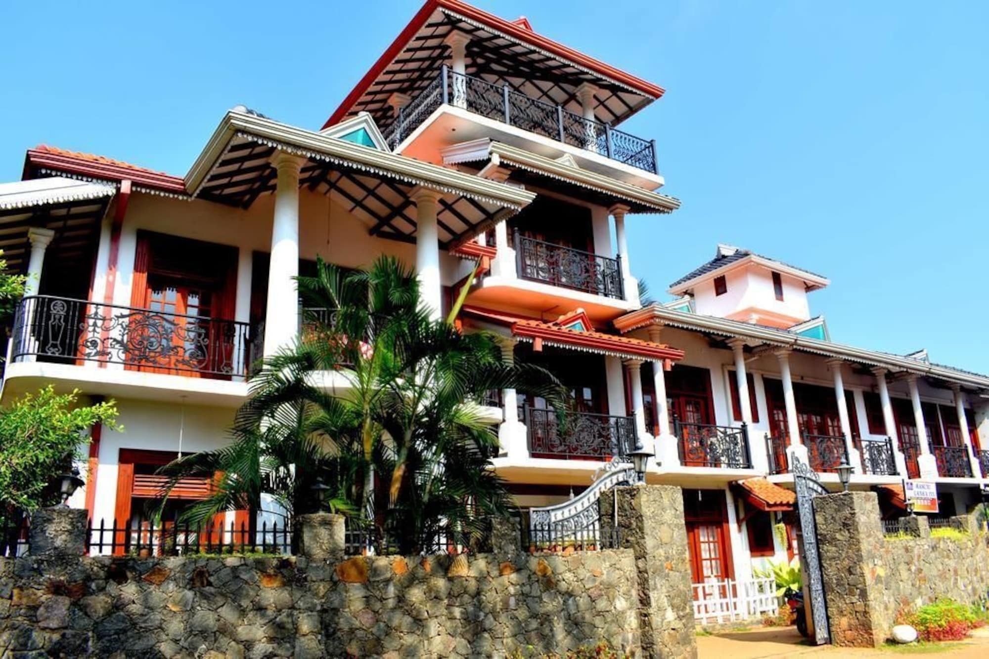 Freedom Palace Hotel Anuradhapura Exterior foto